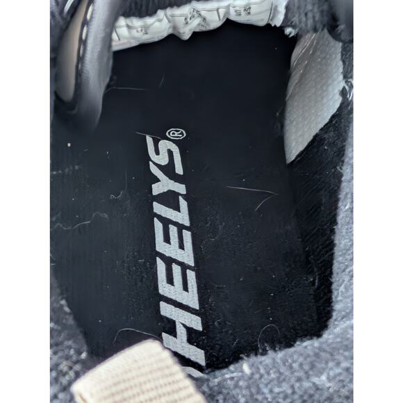 Heelys Propel 2.0 Tan Canvas Skate Shoes Youth Size 5 / Women's 7 - Picture 6 of 8